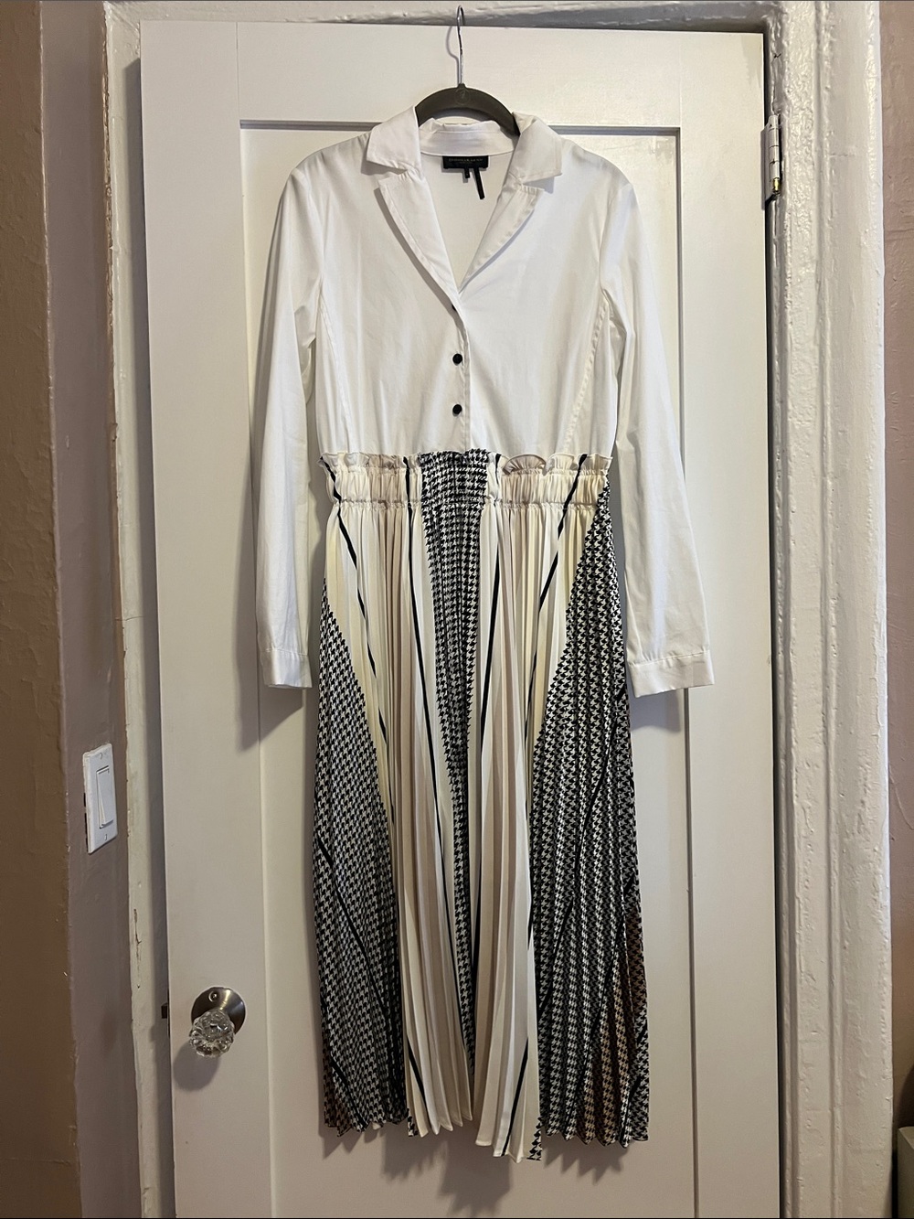 Donna Karan White Bodice Long Sleeve Dress with Black & Cream Pleated Skirt
